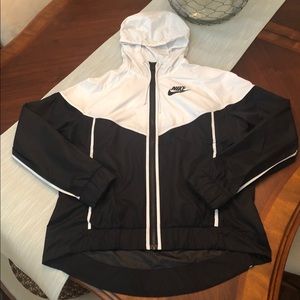 NIKE windbreaker